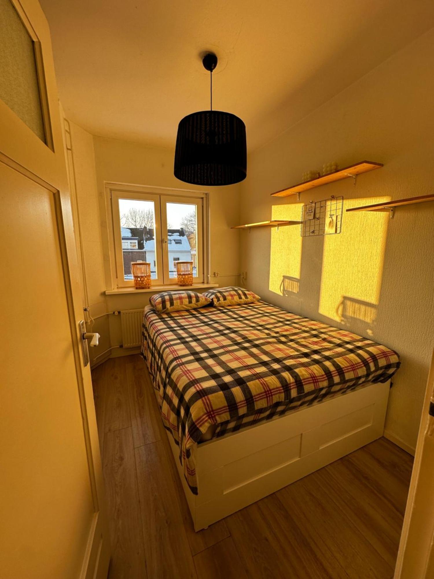 Lovely 2-Bedroom Apartment With Balcony Маастрихт Экстерьер фото